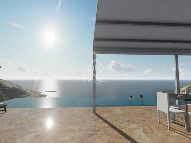 Chalet de 4 habitaciones en Roses en venta con piscina garaje - 1.045.000 € (Ref: 9357478)