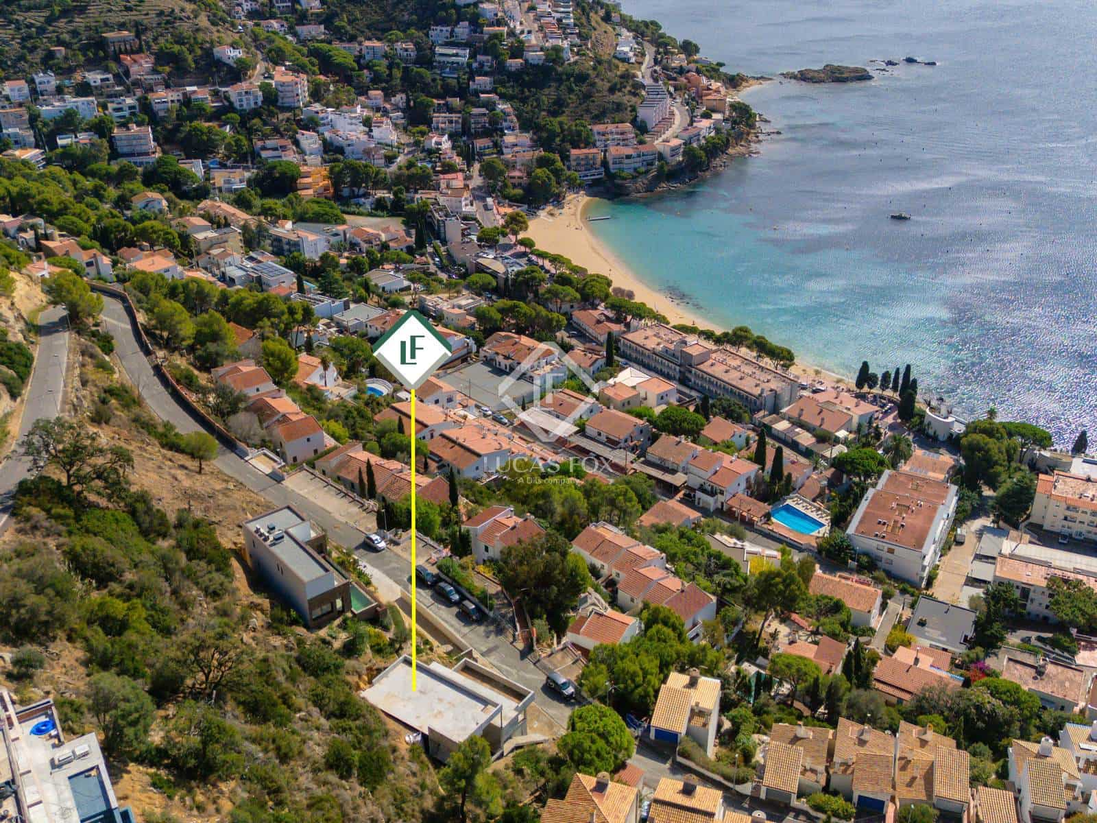 4 slaapkamer Villa te koop in Roses met zwembad garage - € 1.045.000 (Ref: 9357478)