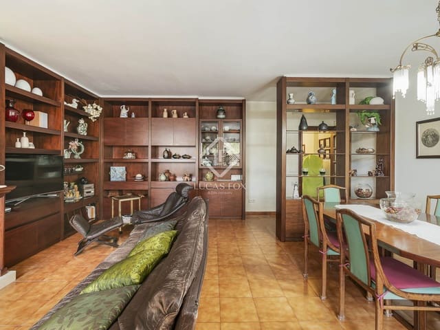 5 quarto Penthouse para venda em Barcelona cidade com garagem - 660 000 € (Ref: 9357479)