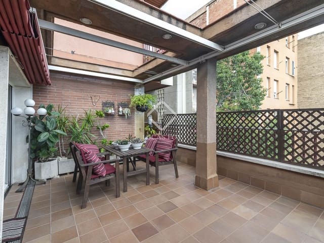 5 quarto Penthouse para venda em Barcelona cidade com garagem - 660 000 € (Ref: 9357479)