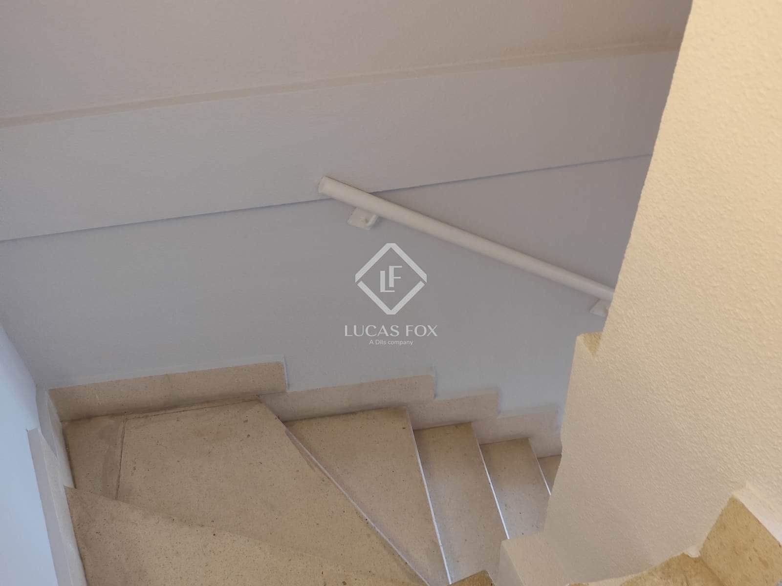 1 bedroom Apartment for sale in Fuente el Saz de Jarama with garage - € 225,000 (Ref: 9357715)