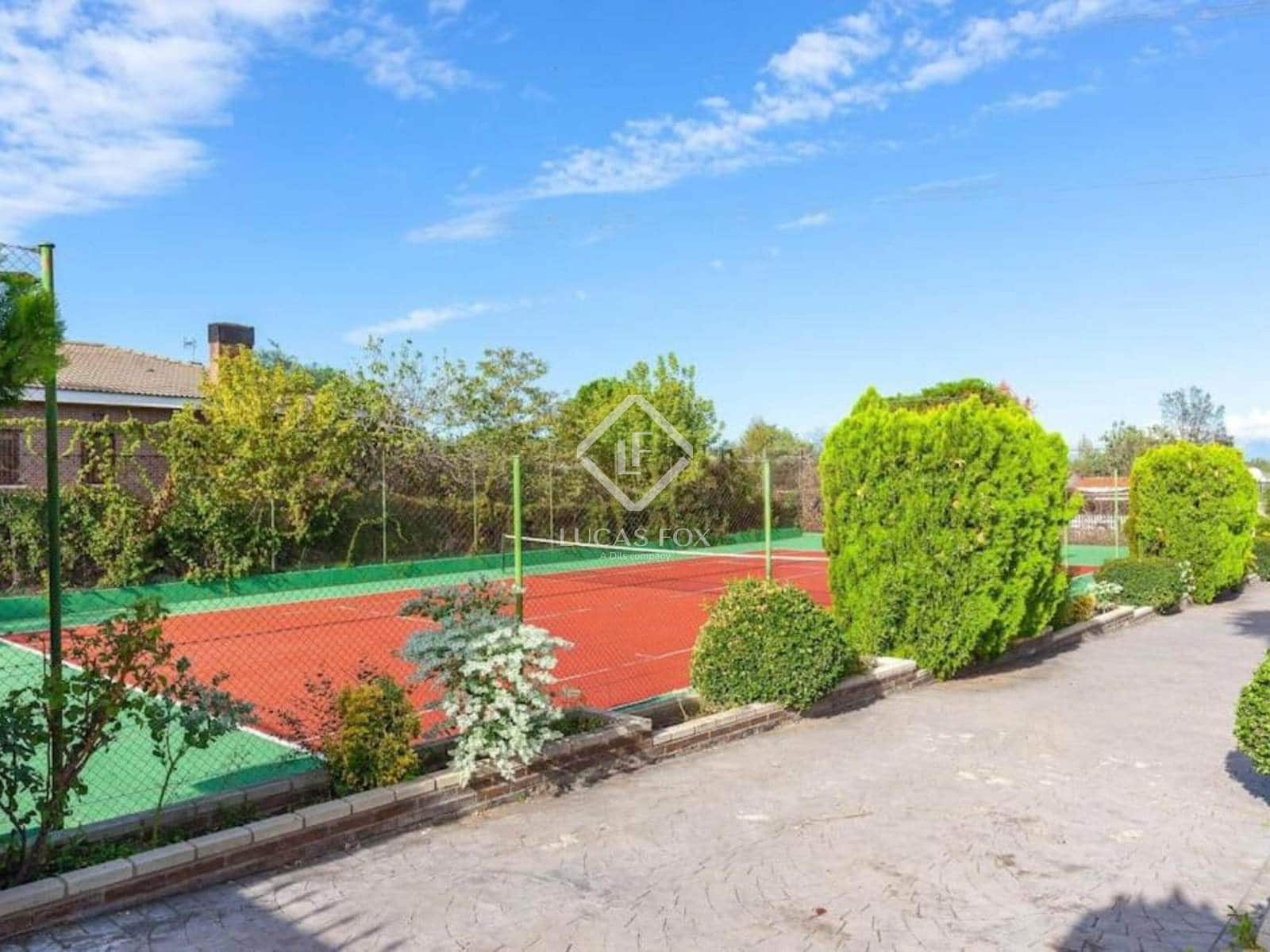 3 chambre Villa/Maison à vendre à Algete avec piscine garage - 560 000 € (Ref: 9357716)