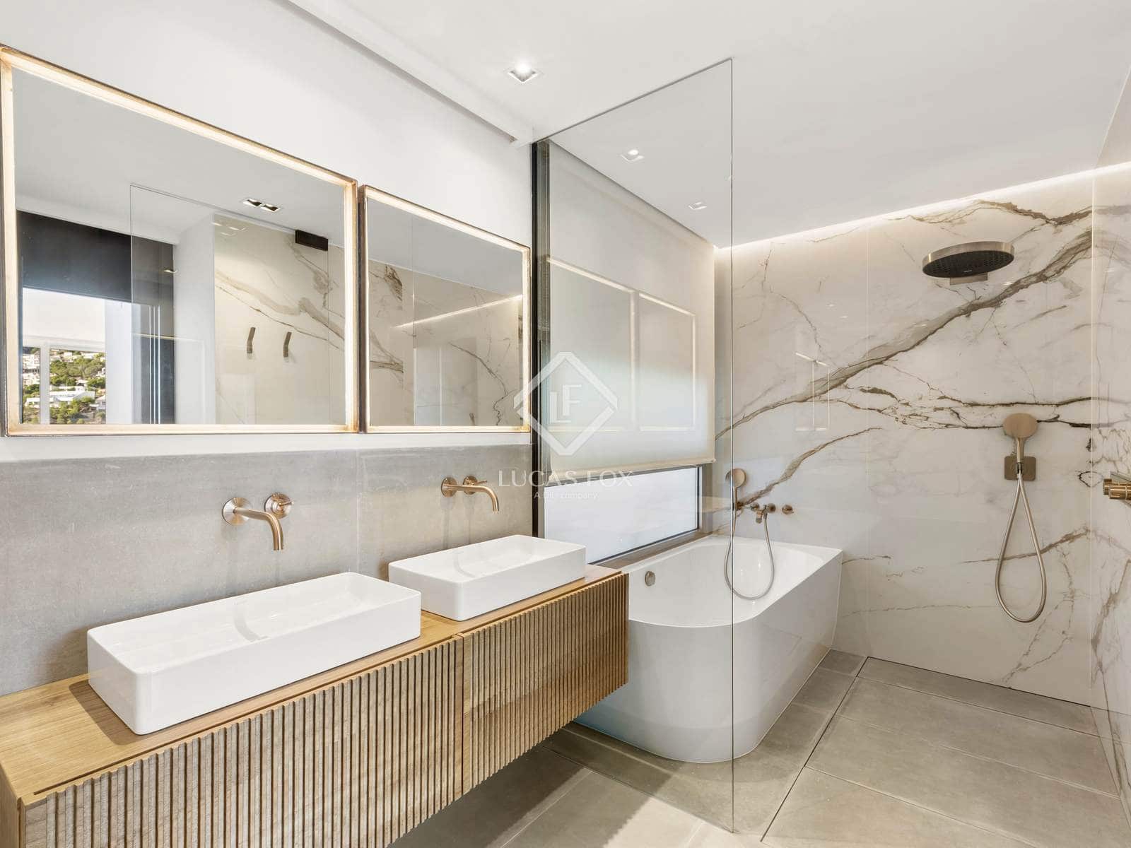 5 sovrum Villa att hyra i Altea med pool garage - 4 000 € (Ref: 9357842)