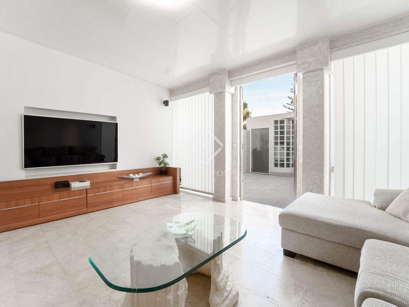 3 soveværelse Villa til salg i Alicante by med swimmingpool garage - € 490.000 (Ref: 9357845)