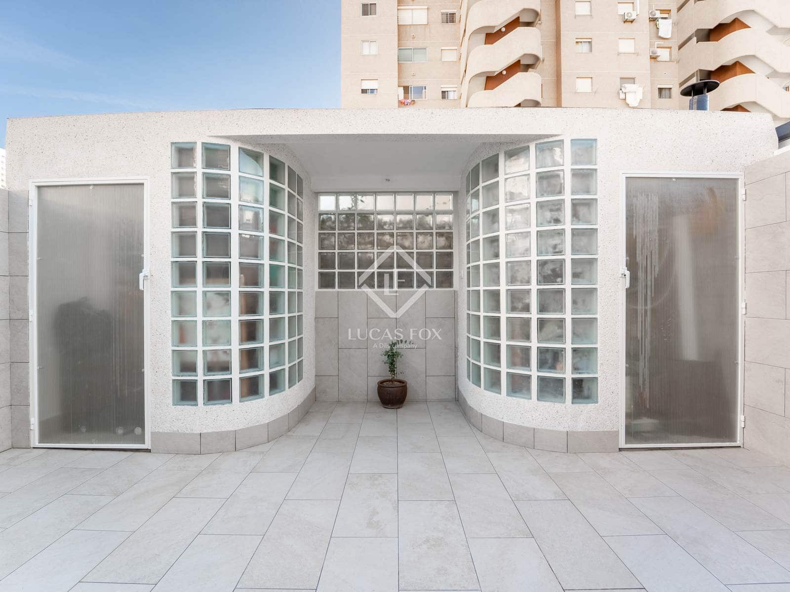 3 soveværelse Villa til salg i Alicante by med swimmingpool garage - € 490.000 (Ref: 9357845)