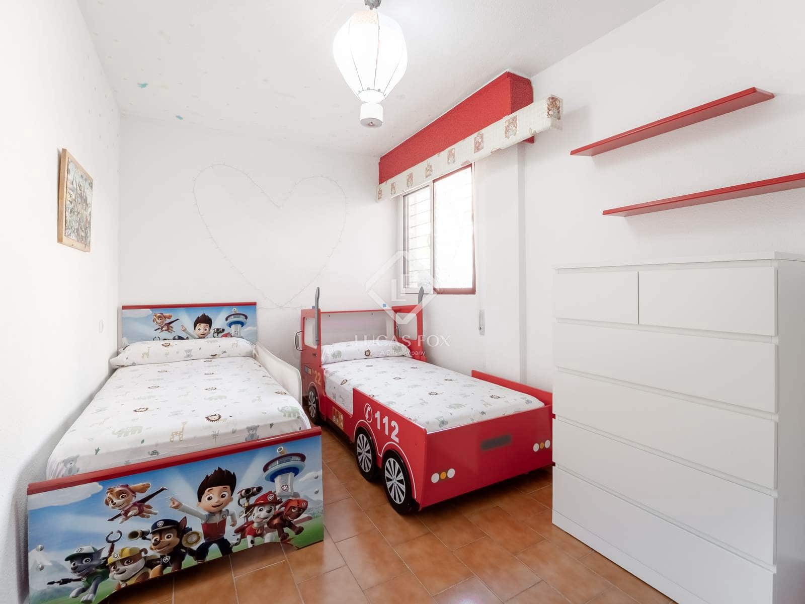 3 soveværelse Villa til salg i Alicante by med swimmingpool garage - € 490.000 (Ref: 9357845)