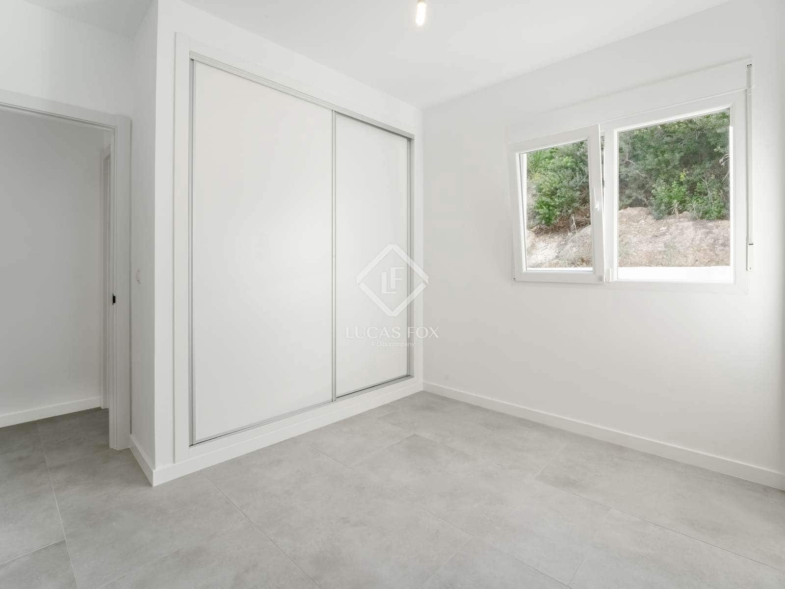 3 chambre Villa/Maison à vendre à El Campello avec garage - 550 000 € (Ref: 9357846)