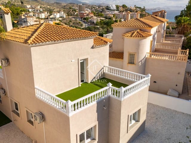 3 chambre Villa/Maison à vendre à El Campello avec garage - 550 000 € (Ref: 9357846)