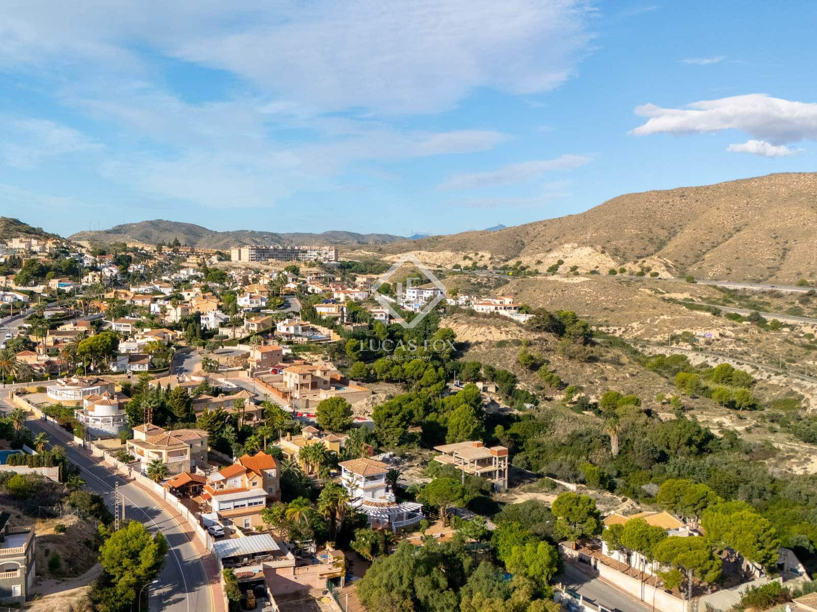 3 chambre Villa/Maison à vendre à El Campello avec garage - 550 000 € (Ref: 9357846)