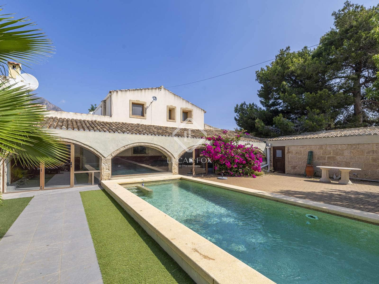 4 sovrum Villa till salu i Javea / Xabia med pool garage - 845 000 € (Ref: 9357848)