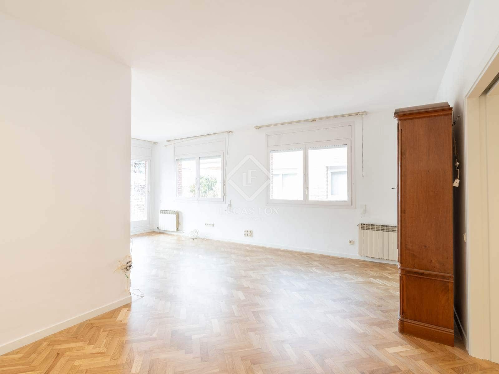 3 bedroom Apartment for rent in Sant Cugat del Valles with pool garage - € 3,300 (Ref: 9357849)