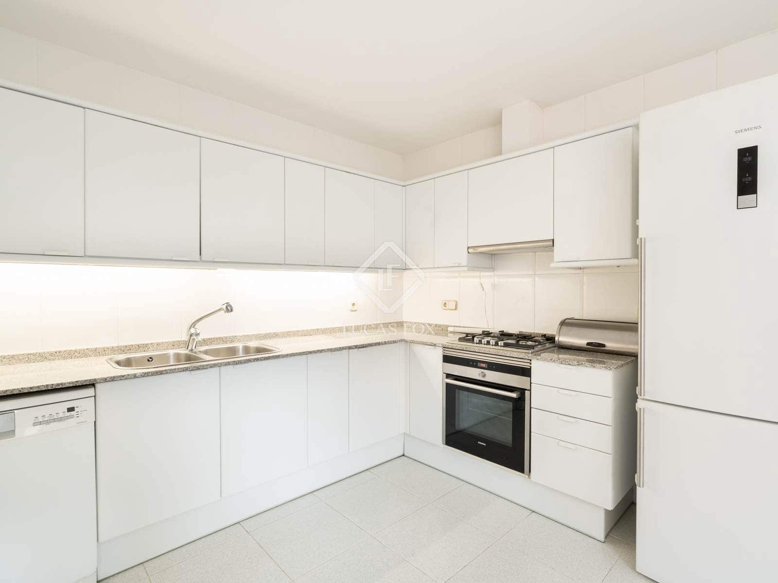 3 bedroom Apartment for rent in Sant Cugat del Valles with pool garage - € 3,300 (Ref: 9357849)