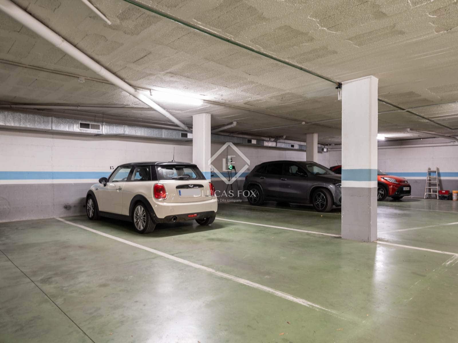 3 bedroom Apartment for rent in Sant Cugat del Valles with pool garage - € 3,300 (Ref: 9357849)