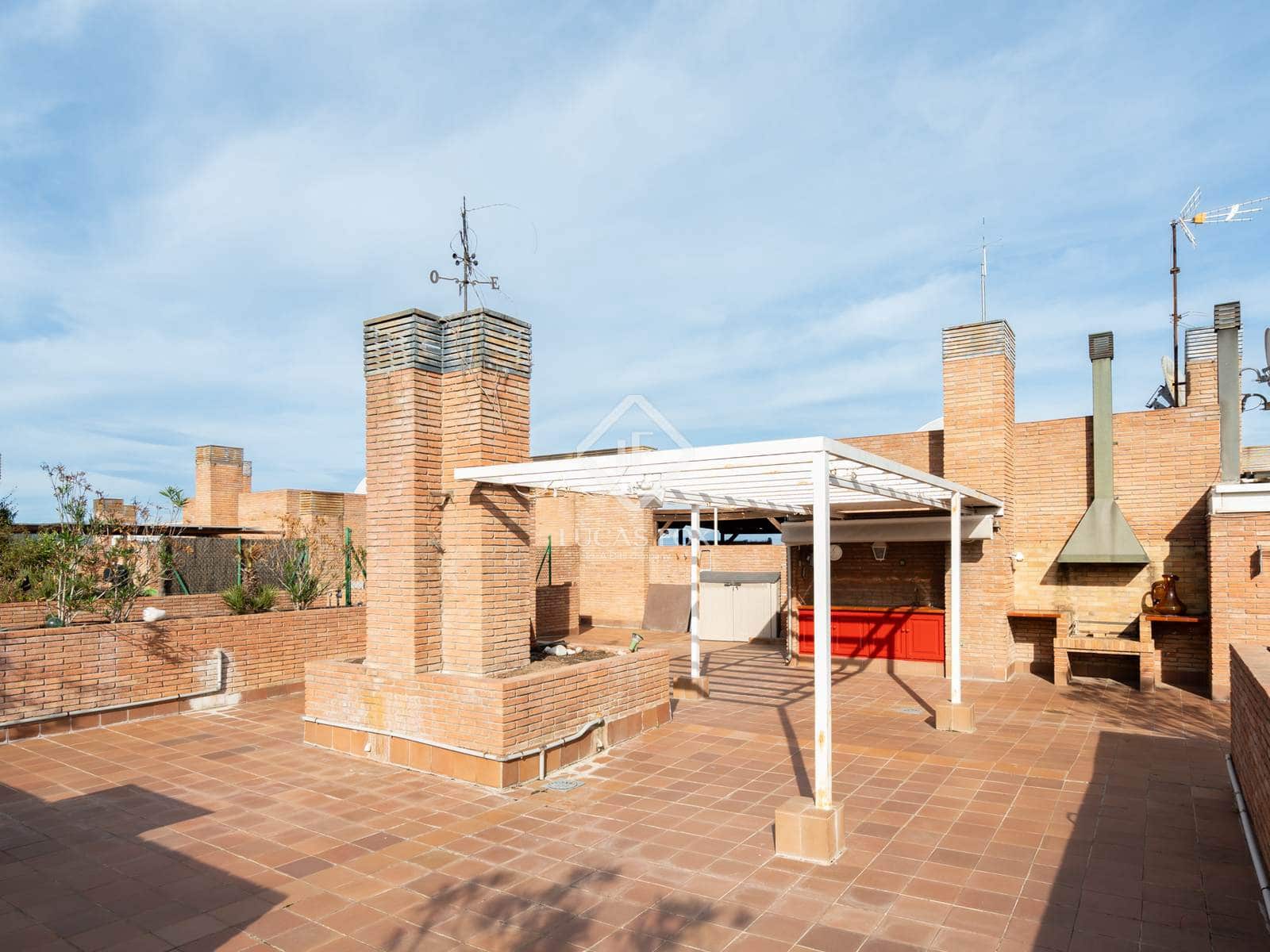 3 bedroom Apartment for rent in Sant Cugat del Valles with pool garage - € 3,300 (Ref: 9357849)