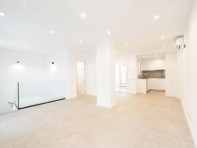 4 makuuhuone Huvila myytävänä paikassa Gavà - 439 000 € (Ref: 9357938)