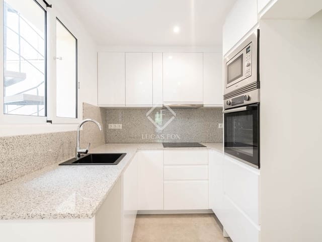 4 makuuhuone Huvila myytävänä paikassa Gavà - 439 000 € (Ref: 9357938)