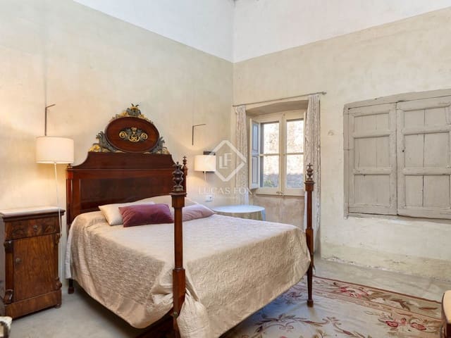 6 quarto Quinta/Casa Rural para venda em Vilamacolum com piscina - 1 590 000 € (Ref: 9360208)