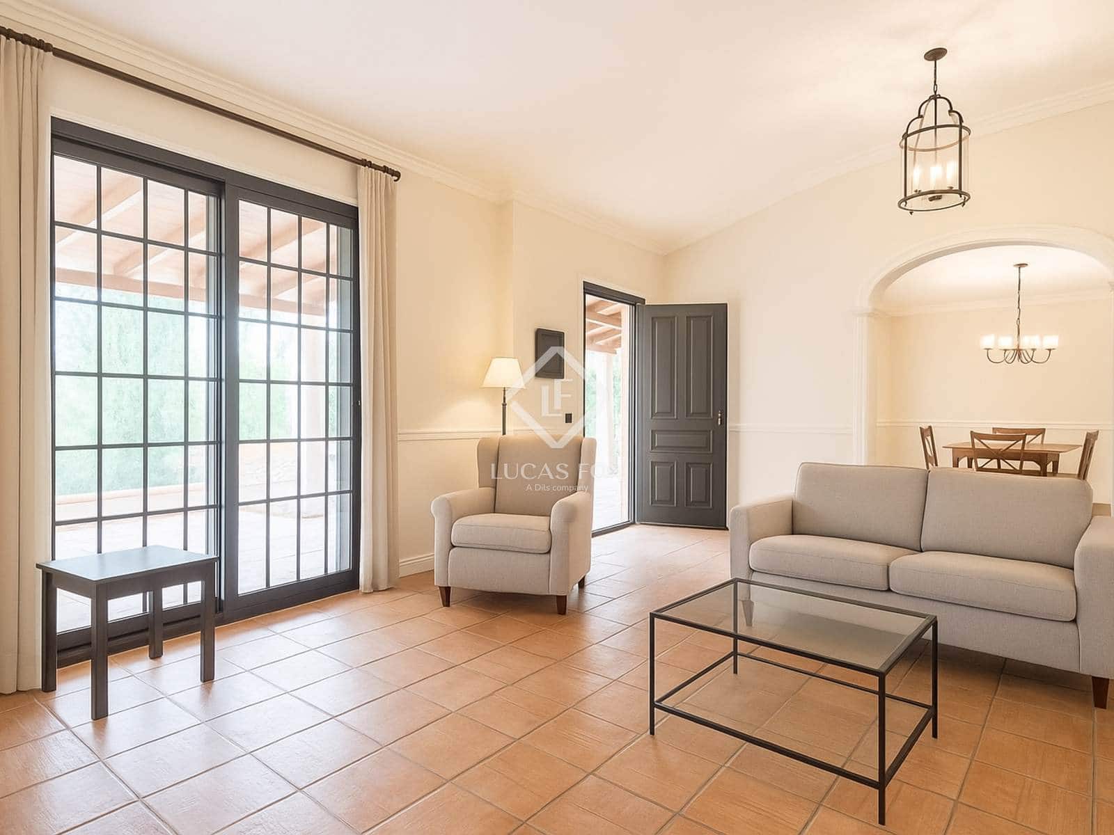 6 bedroom Villa for sale in Alicante / Alacant city with pool garage - € 1,350,000 (Ref: 9360444)