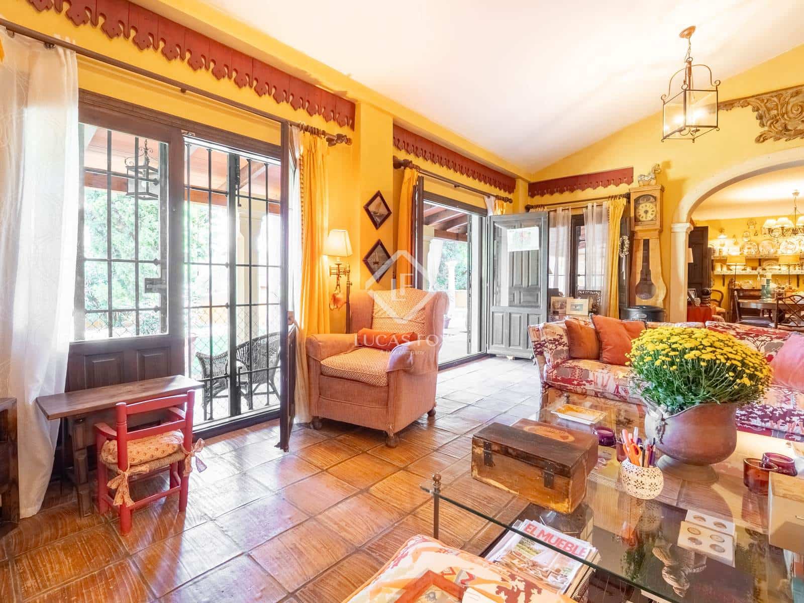 6 bedroom Villa for sale in Alicante / Alacant city with pool garage - € 1,350,000 (Ref: 9360444)