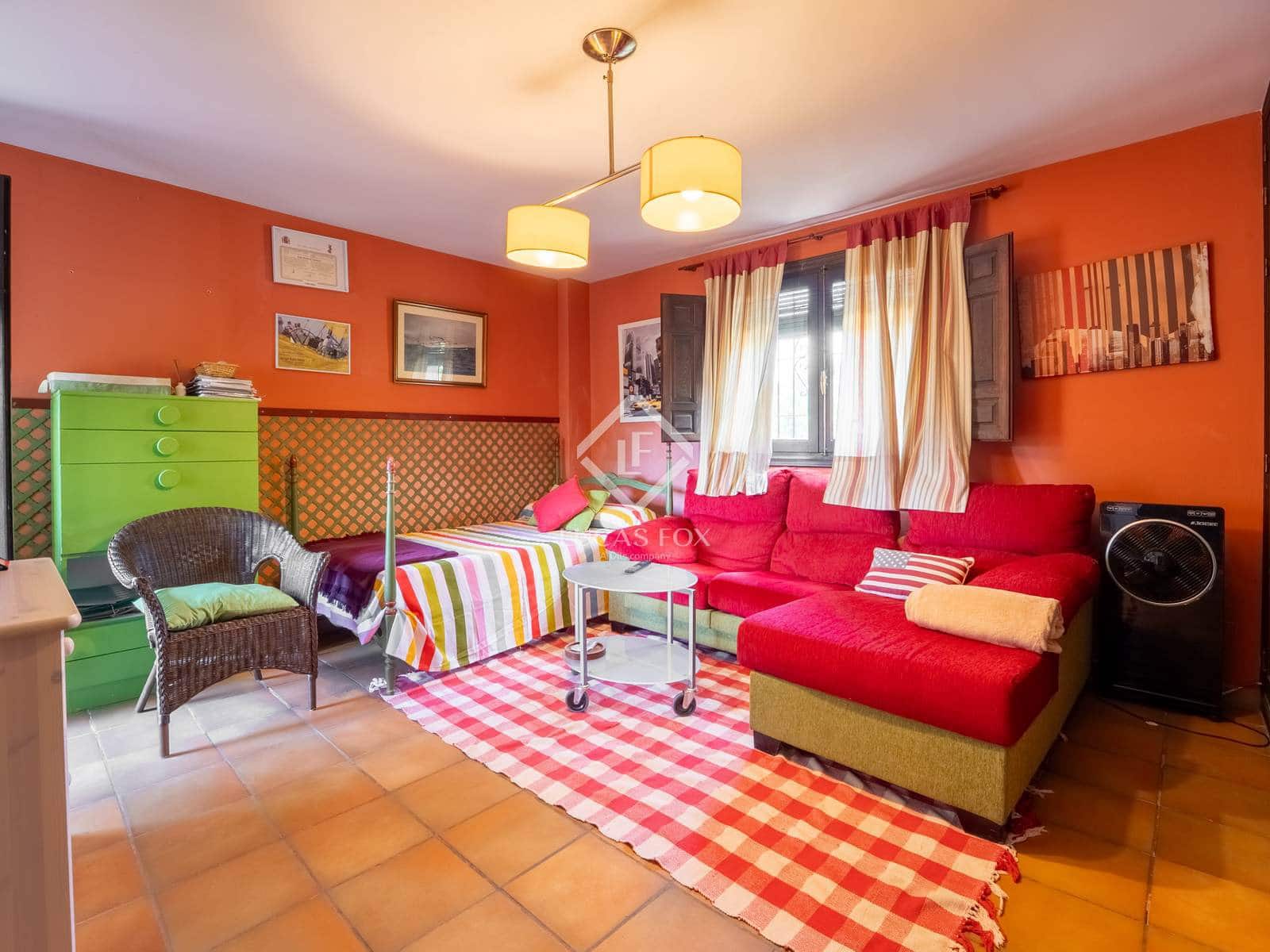 6 bedroom Villa for sale in Alicante / Alacant city with pool garage - € 1,350,000 (Ref: 9360444)