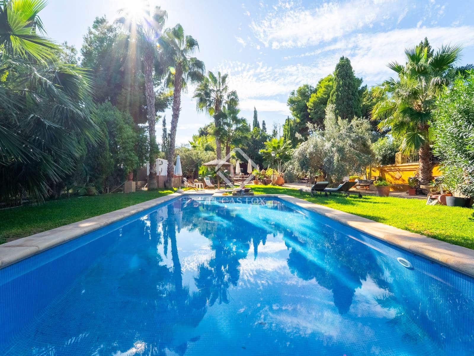 6 bedroom Villa for sale in Alicante / Alacant city with pool garage - € 1,350,000 (Ref: 9360444)