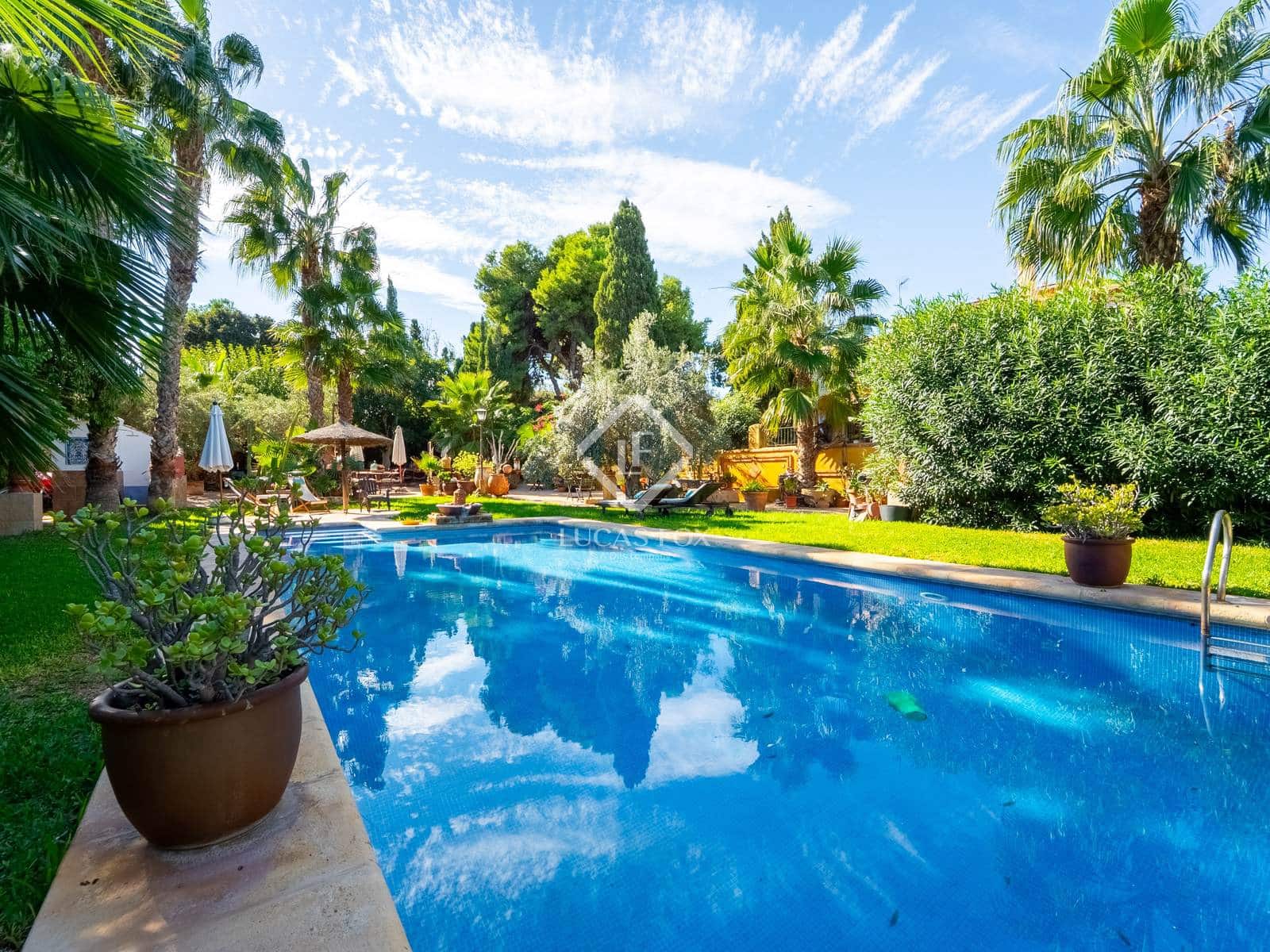 6 bedroom Villa for sale in Alicante / Alacant city with pool garage - € 1,350,000 (Ref: 9360444)