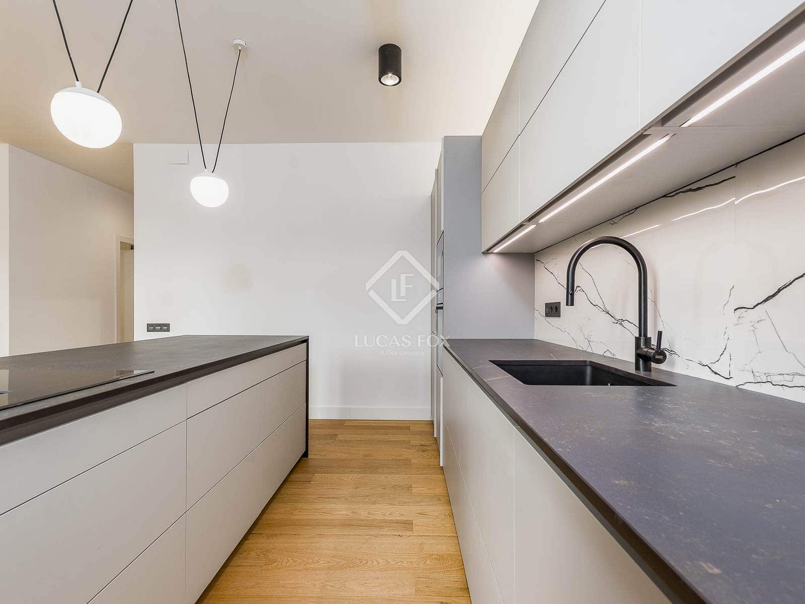 4 slaapkamer Appartement te koop in Barcelona stad - € 1.150.000 (Ref: 9360445)