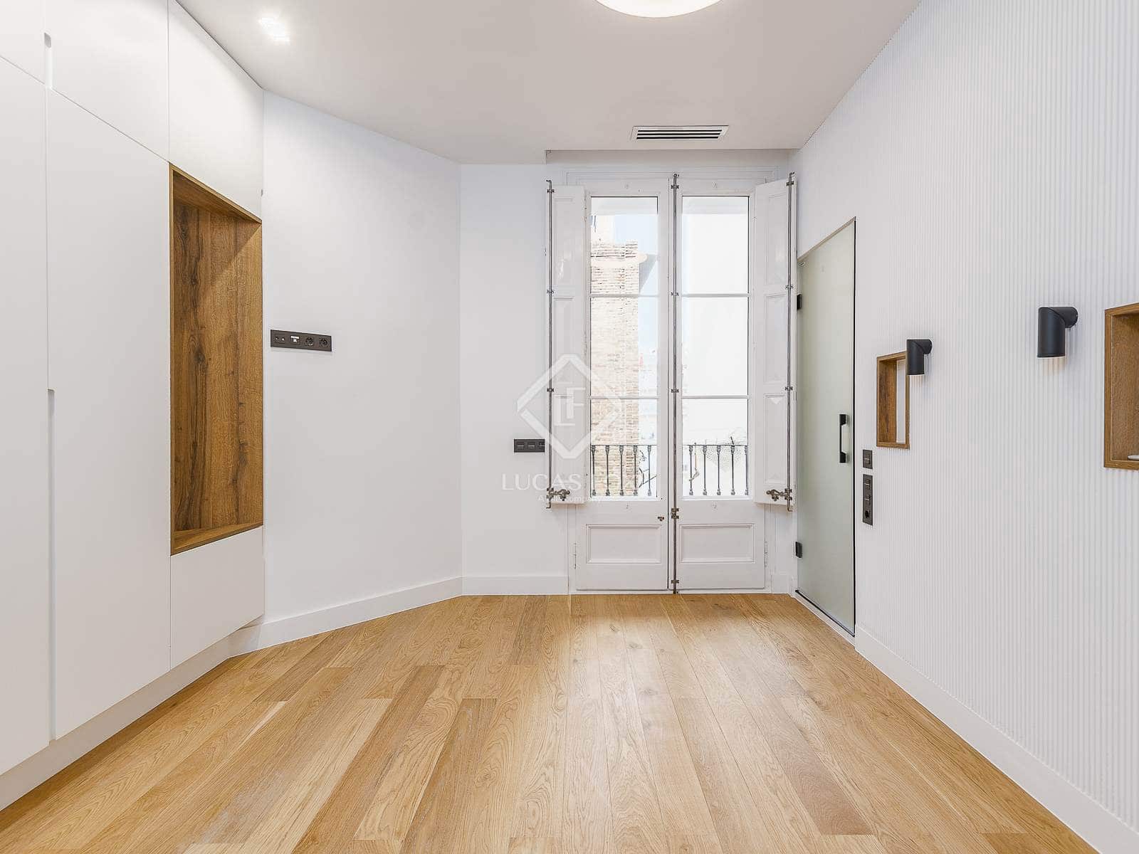 4 slaapkamer Appartement te koop in Barcelona stad - € 1.150.000 (Ref: 9360445)