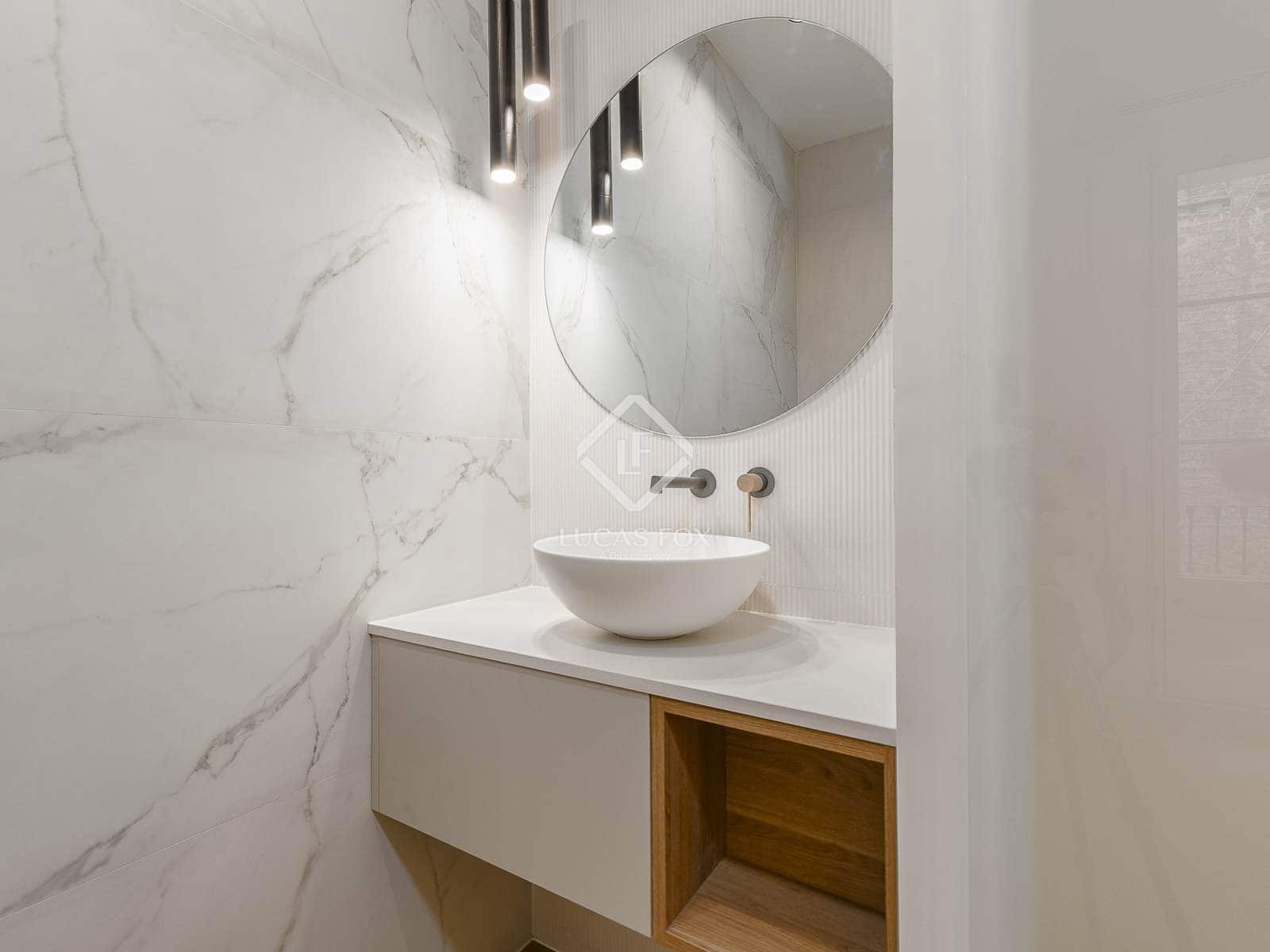 4 slaapkamer Appartement te koop in Barcelona stad - € 1.150.000 (Ref: 9360445)