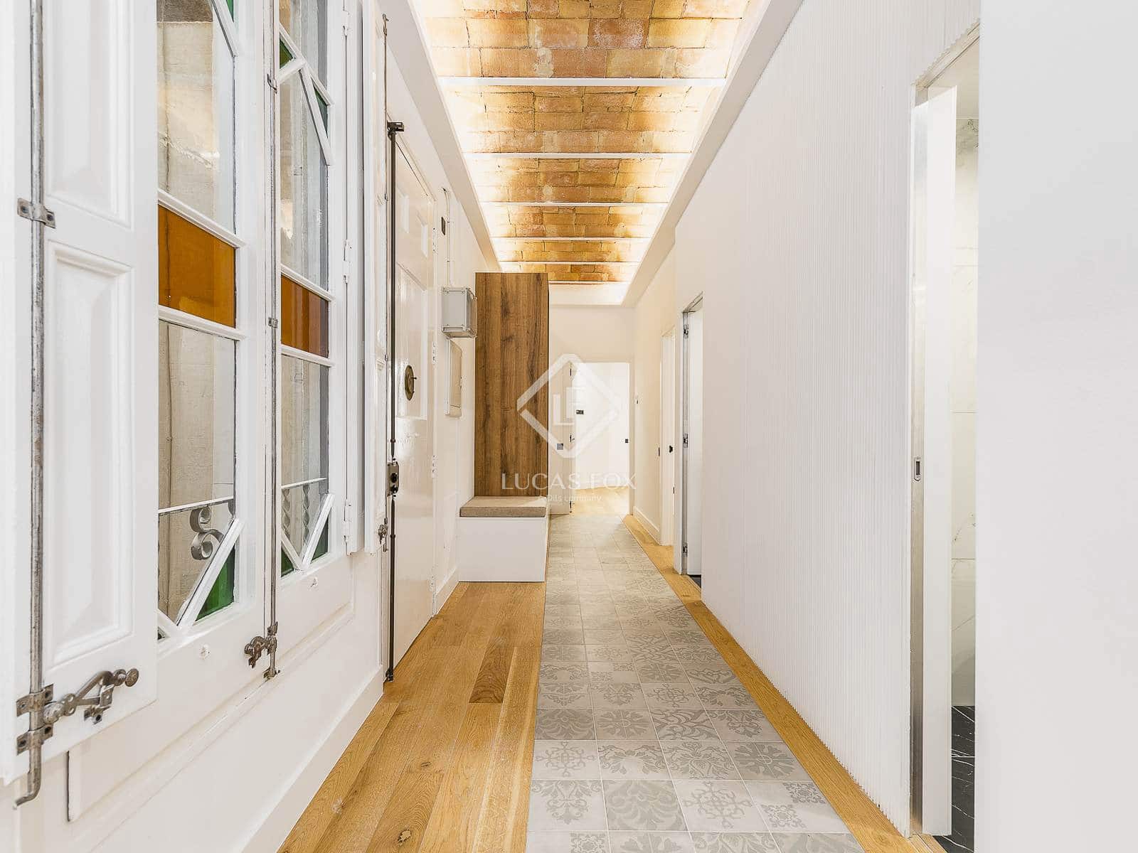 4 slaapkamer Appartement te koop in Barcelona stad - € 1.150.000 (Ref: 9360445)