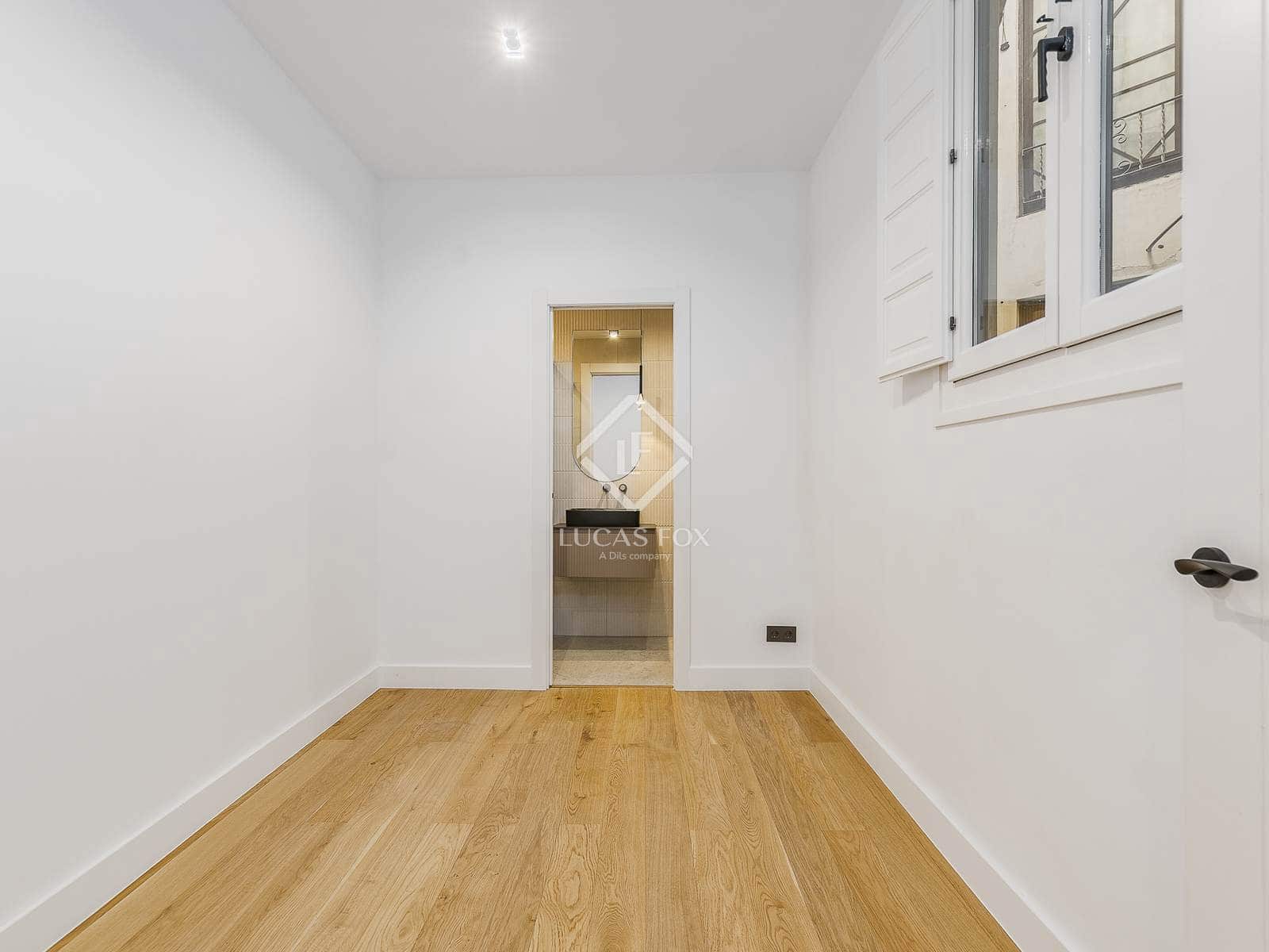 4 slaapkamer Appartement te koop in Barcelona stad - € 1.150.000 (Ref: 9360445)