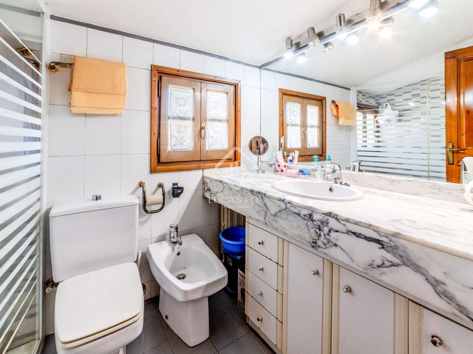 7 bedroom Finca/Country House for sale in Castellet i la Gornal with pool garage - € 1,250,000 (Ref: 9360447)