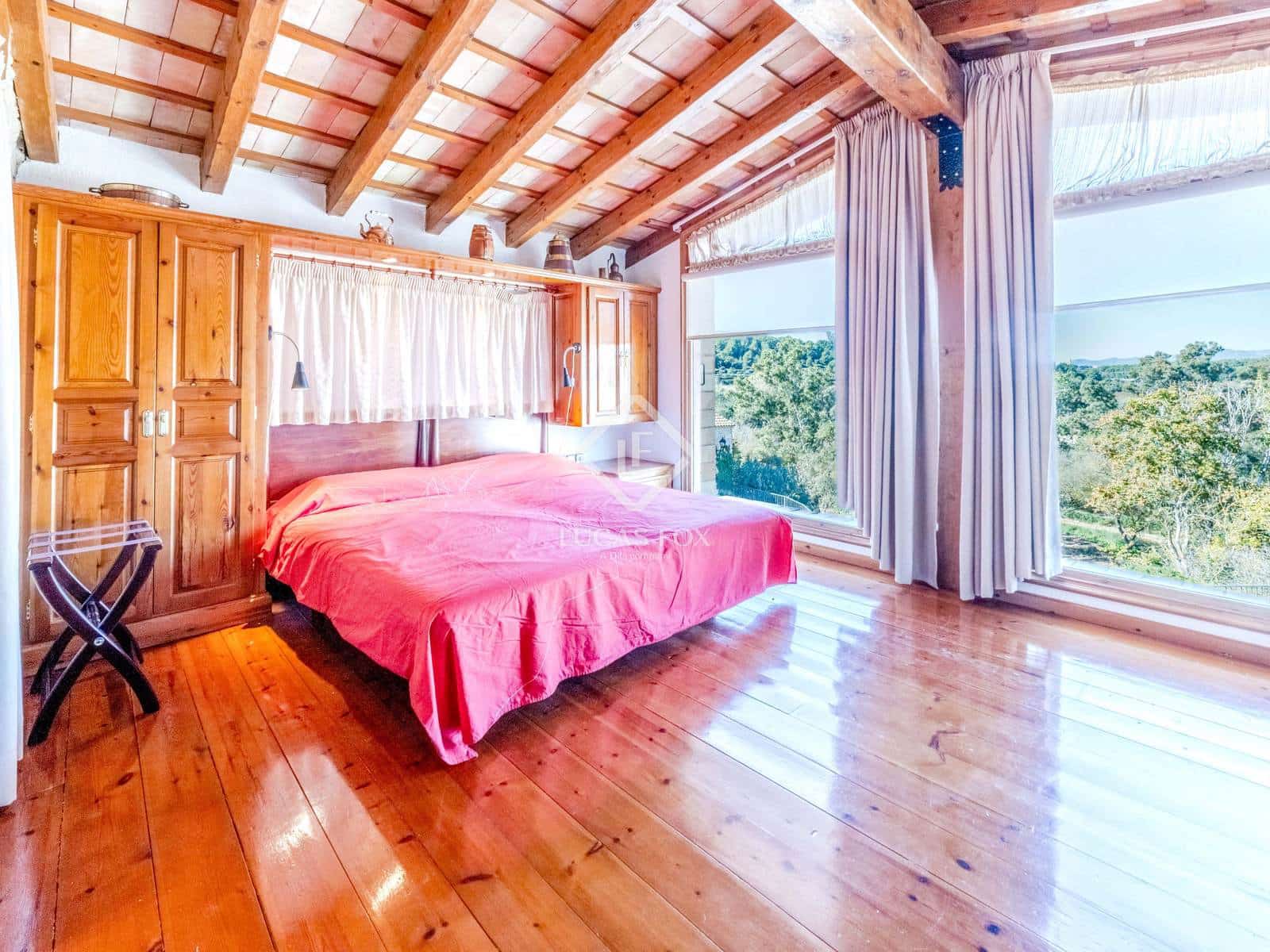 7 bedroom Finca/Country House for sale in Castellet i la Gornal with pool garage - € 1,250,000 (Ref: 9360447)