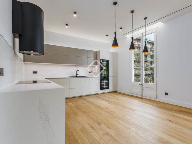 4 chambre Appartement à vendre à Barcelone ville - 1 100 000 € (Ref: 9360448)