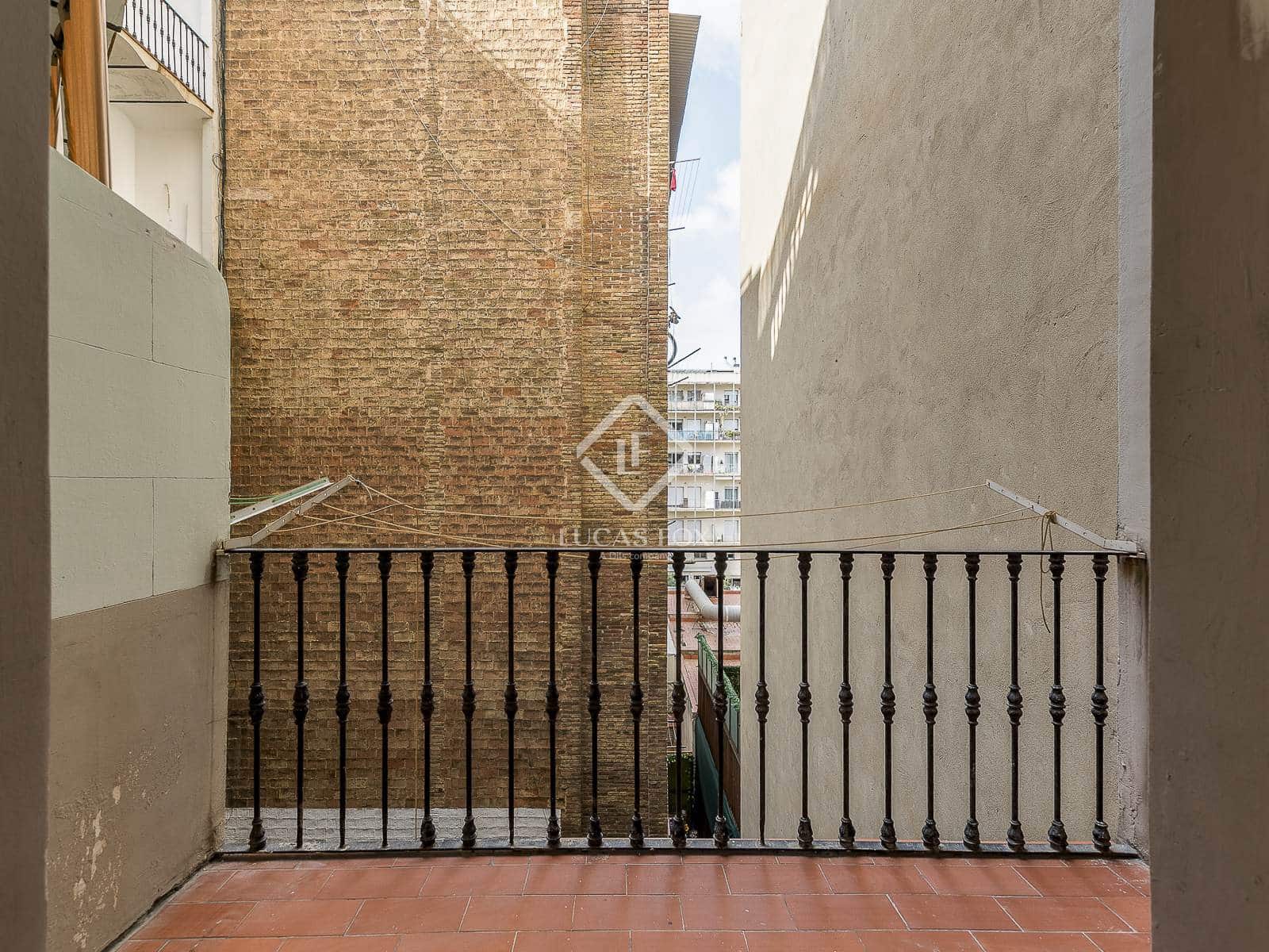 4 quarto Apartamento para venda em Barcelona cidade - 1 100 000 € (Ref: 9360448)