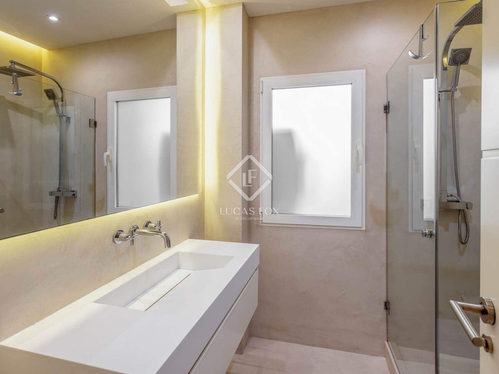 4 sovrum Lägenhet att hyra i Madrid stad med pool garage - 5 400 € (Ref: 9360893)