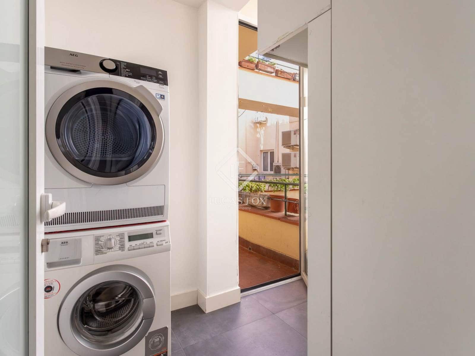 4 sovrum Lägenhet att hyra i Madrid stad med pool garage - 5 400 € (Ref: 9360893)