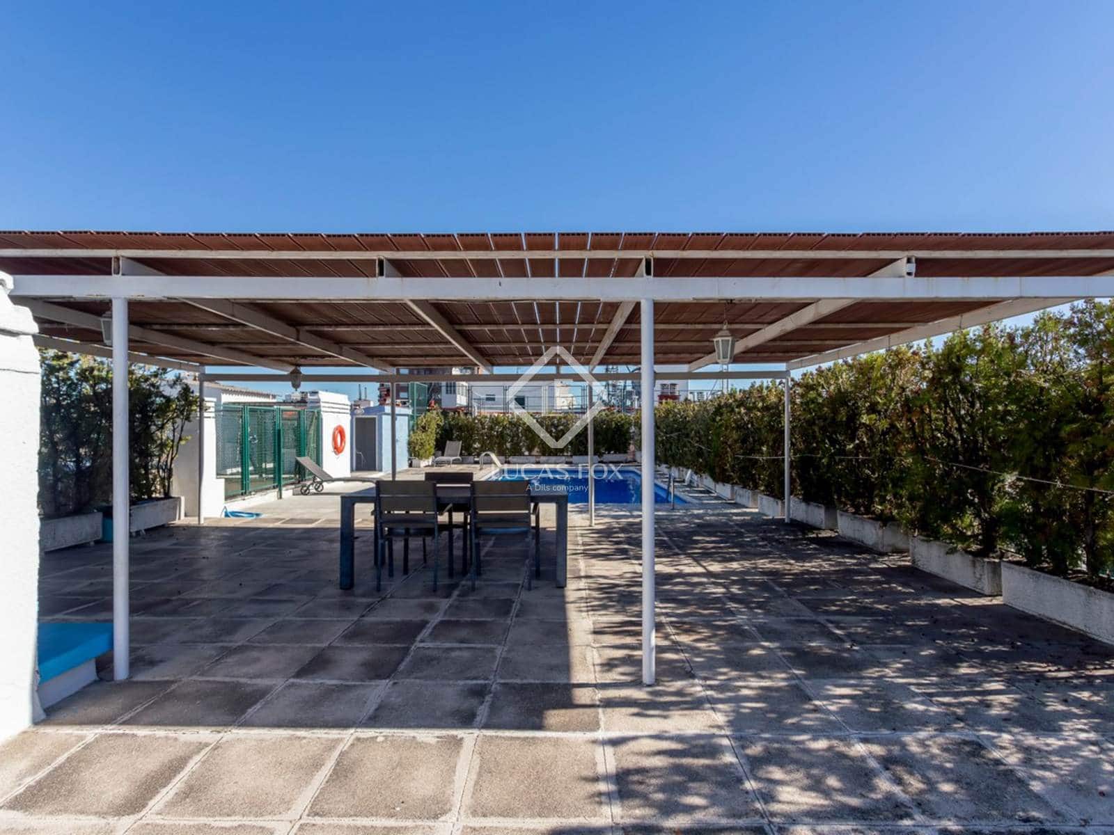 4 sovrum Lägenhet att hyra i Madrid stad med pool garage - 5 400 € (Ref: 9360893)