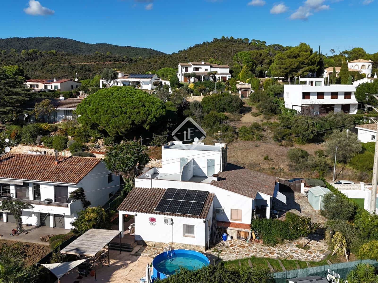 4 bedroom Villa for sale in Sant Antoni de Calonge with garage - € 380,000 (Ref: 9360894)