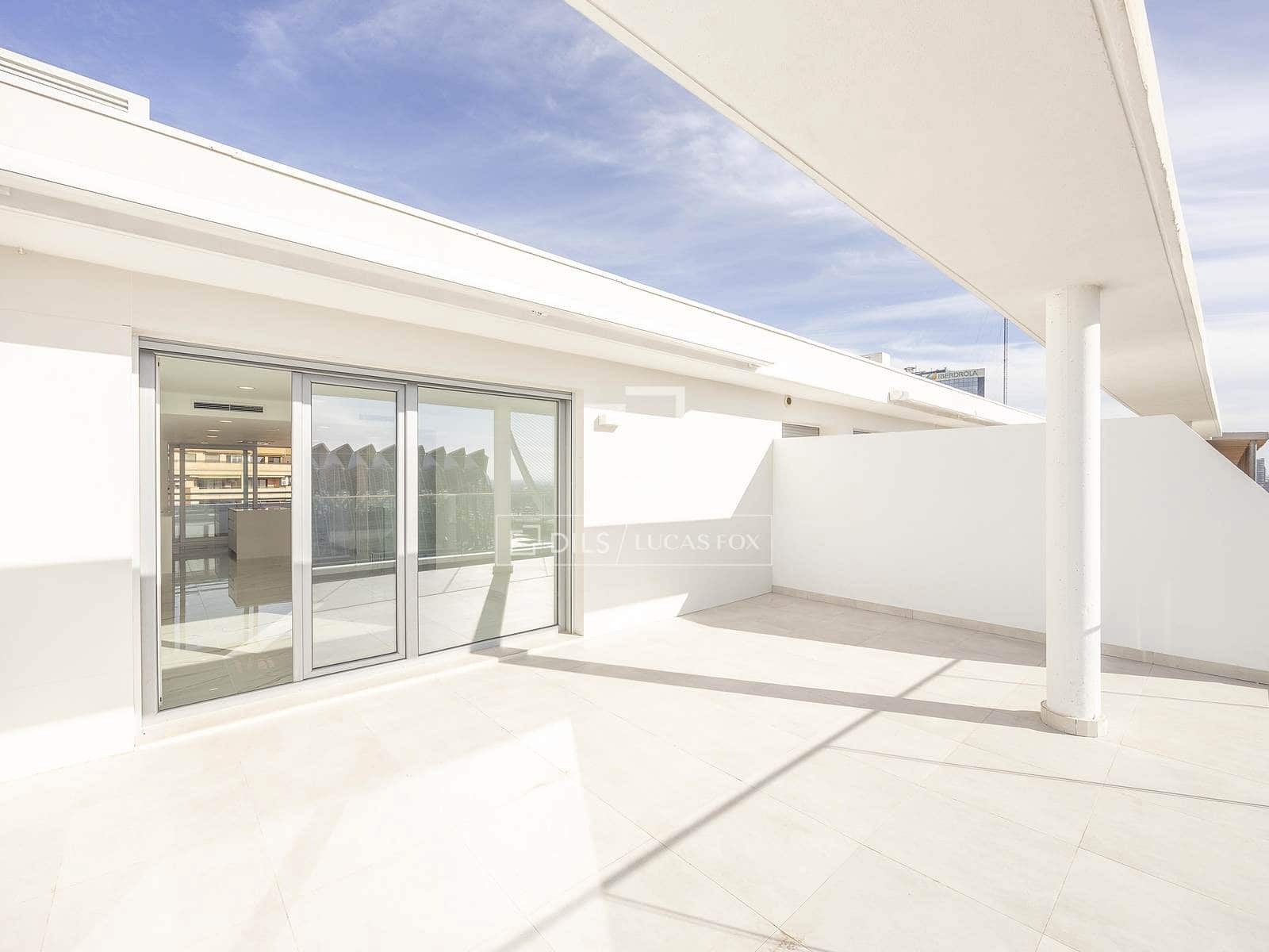 3 soverom Penthouse til leie i Valencia by med garasje - € 4 500 (Ref: 9360895)