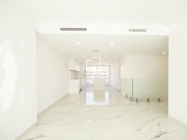 3 Zimmer Penthouse zu vermieten in València Stadt mit Garage - 4.500 € (Ref: 9360895)