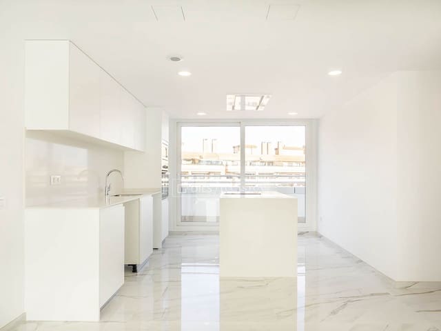 3 Zimmer Penthouse zu vermieten in València Stadt mit Garage - 4.500 € (Ref: 9360895)