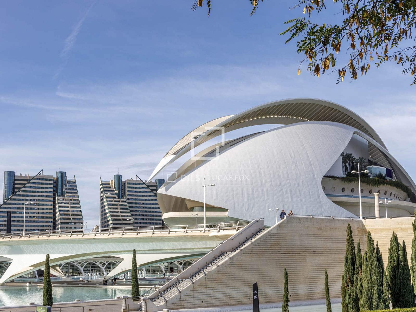 3 soverom Penthouse til leie i Valencia by med garasje - € 4 500 (Ref: 9360895)