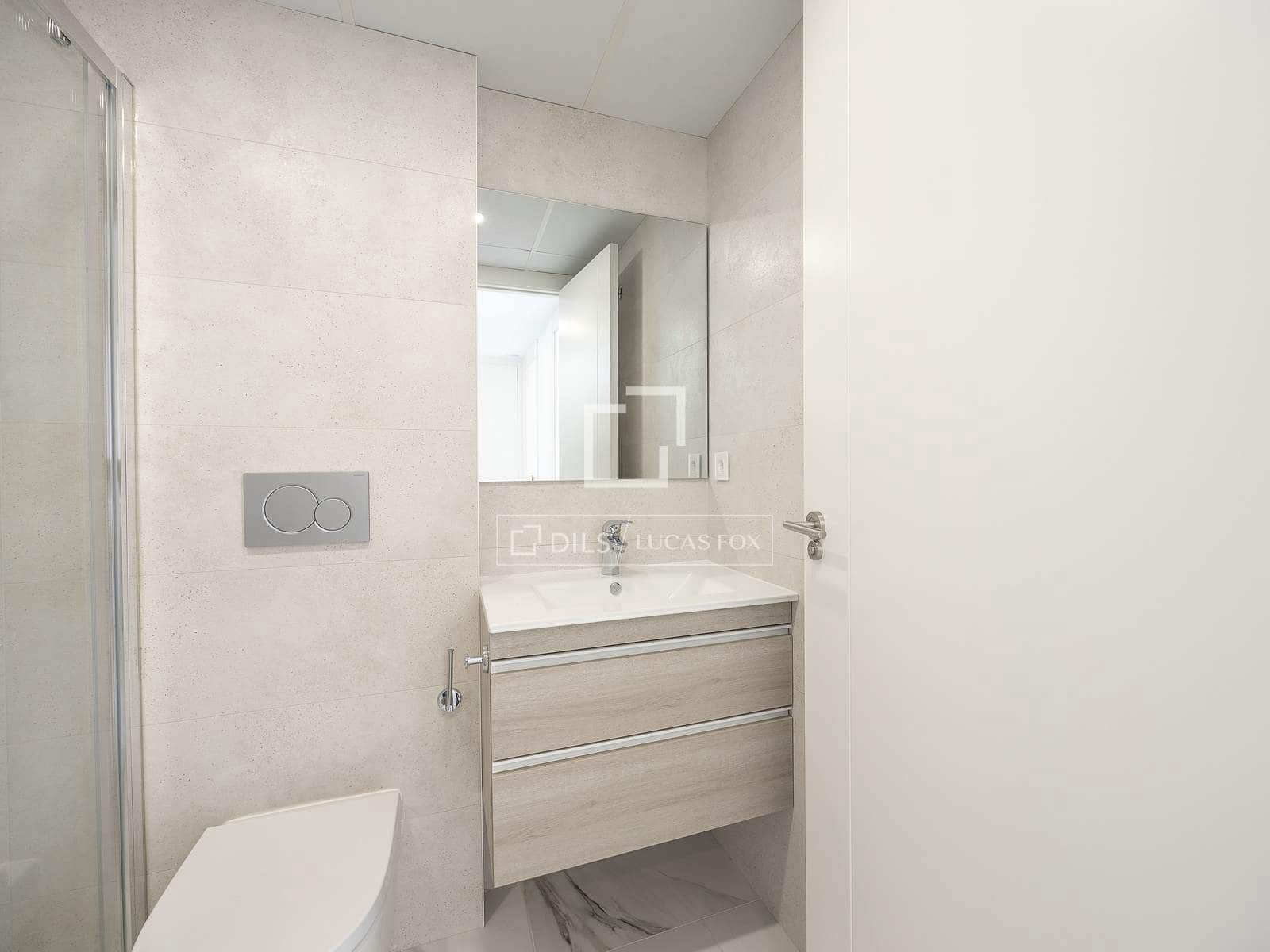 3 soverom Penthouse til leie i Valencia by med garasje - € 4 500 (Ref: 9360895)