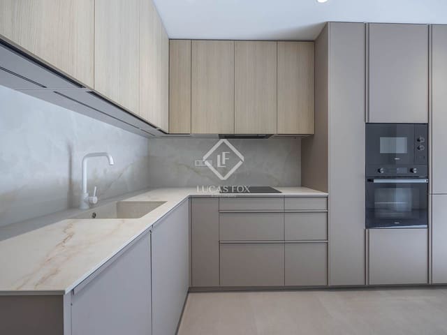 Apartamento de 3 habitaciones en València ciudad en venta - 680.000 € (Ref: 9360896)