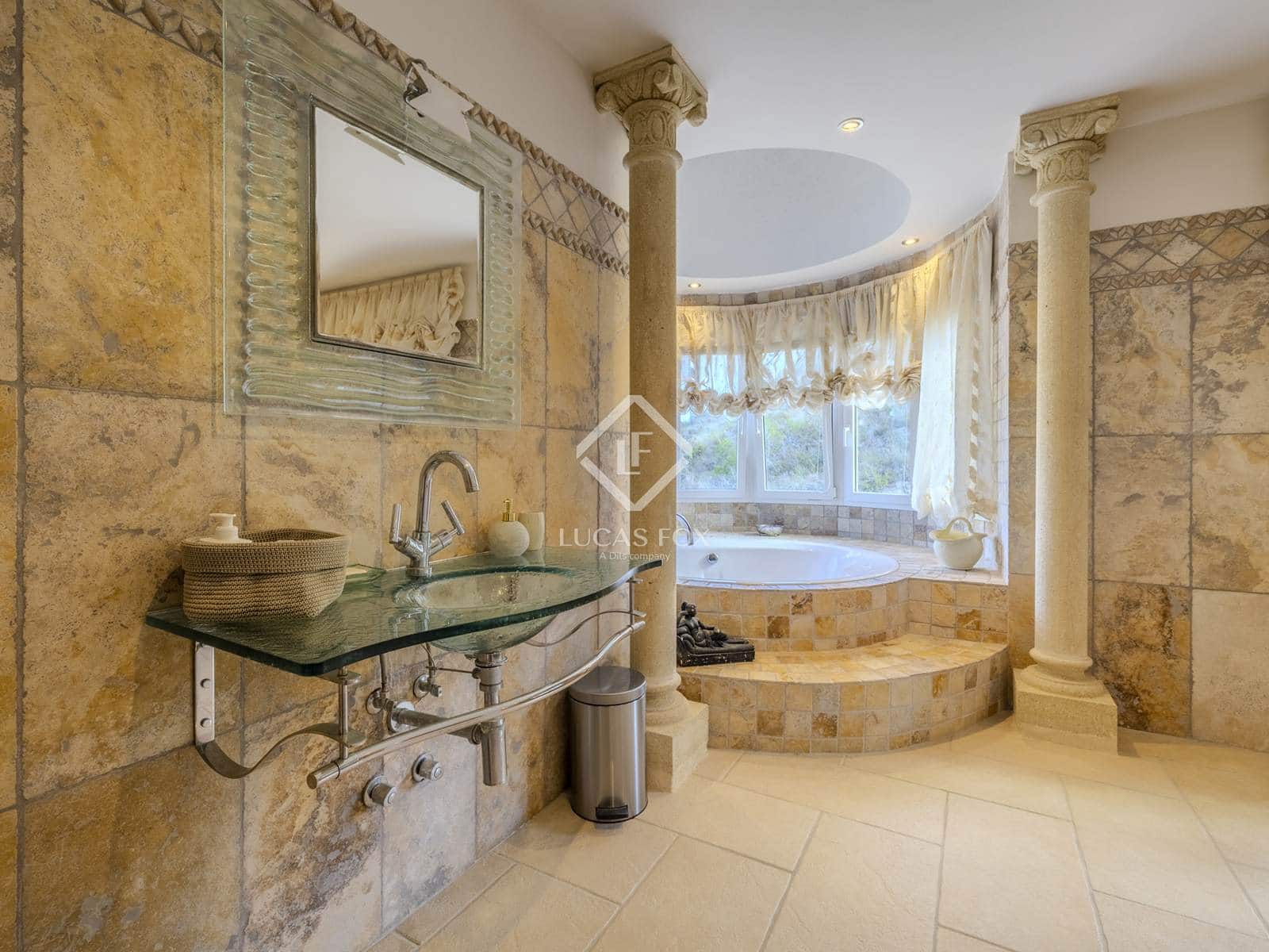 4 sypialnia Willa na sprzedaż w Javea / Xabia z basenem garażem - 2 900 000 € (Ref: 9362769)