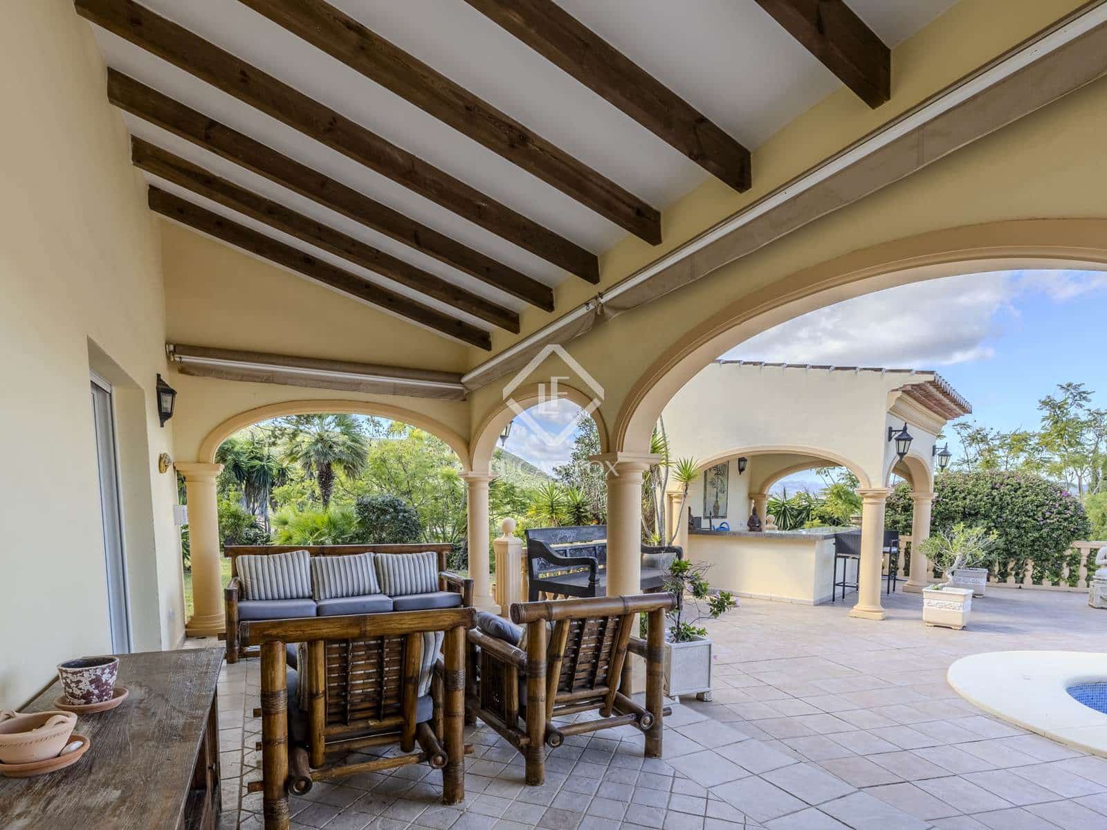 4 sypialnia Willa na sprzedaż w Javea / Xabia z basenem garażem - 2 900 000 € (Ref: 9362769)