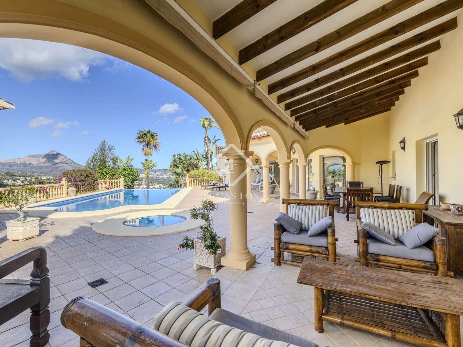 4 sypialnia Willa na sprzedaż w Javea / Xabia z basenem garażem - 2 900 000 € (Ref: 9362769)