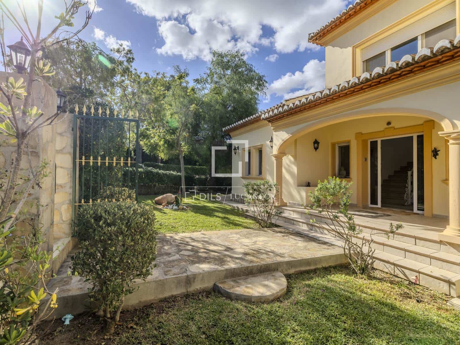 4 chambre Villa/Maison à vendre à Javea / Xabia avec piscine garage - 2 200 000 € (Ref: 9362769)