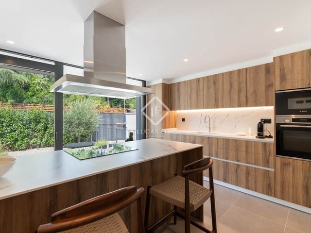 4 bedroom Villa for sale in Bellaterra, Cerdanyola del Vallès with pool garage - € 1,420,000 (Ref: 9362998)